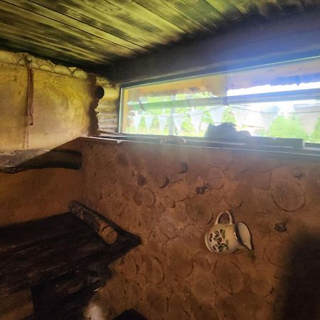 فيلا Baltas Raganinas Pirts Sabile المظهر الخارجي الصورة
